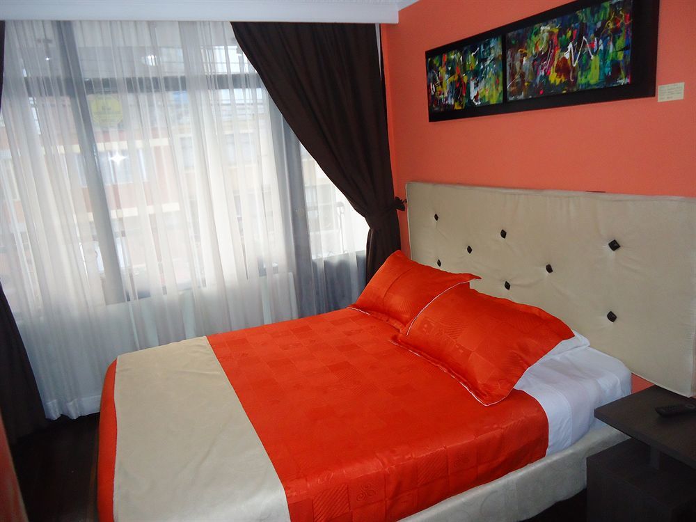 Hotel Central House A 5 Min De La Embajada Americana Bogotá Eksteriør bilde
